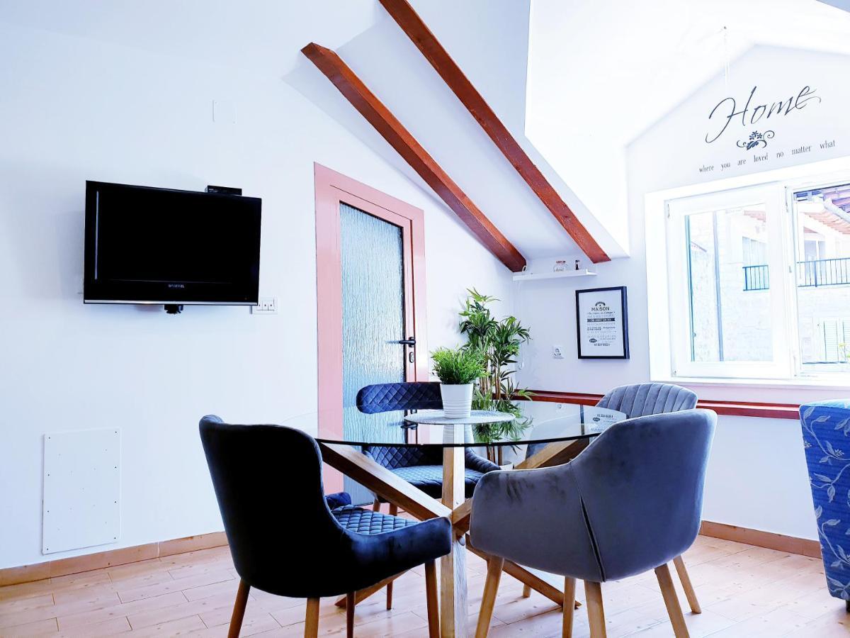 סופטאר Apartments Sandra In The Historical Center Of The City מראה חיצוני תמונה