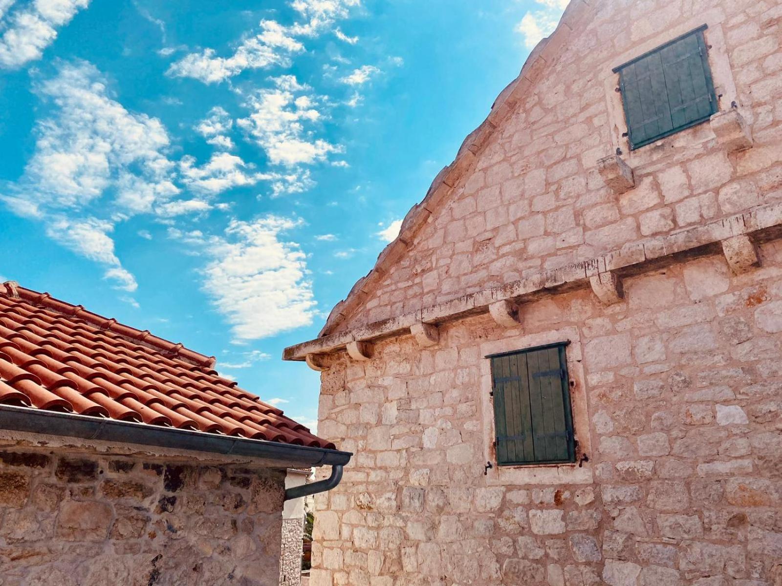סופטאר Apartments Sandra In The Historical Center Of The City מראה חיצוני תמונה
